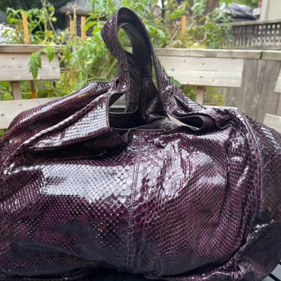 Valentino Garavani Purple/Black Python Slouchy “Nuage Bow” Purse - Picture 2 of 7